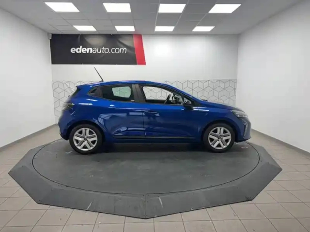 Renault Clio blue dci 100 ch gsr2 — photo 6