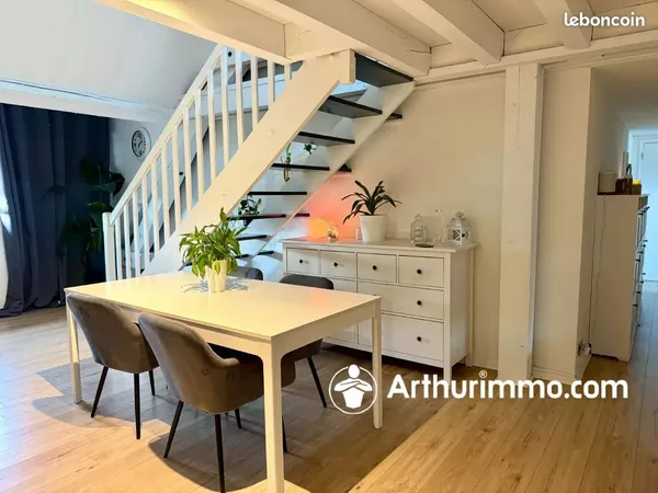 Appartement 7 pièces 112 m²