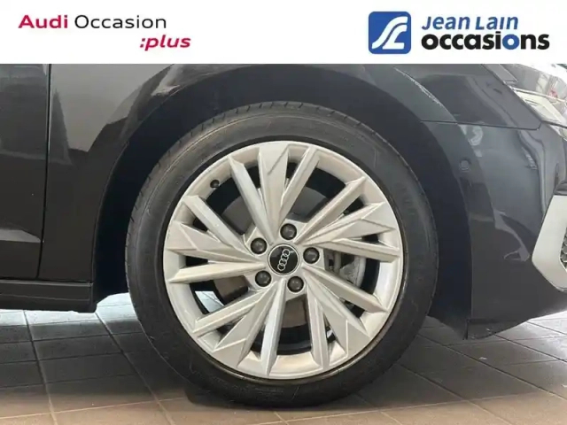Audi A3 sportback 40 tfsie 204 s tronic 6 — photo 9