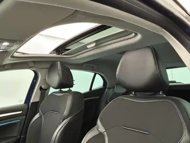 Renault Megane 1.5 blue dci 115ch techno edc + toit ouvrant — photo 55