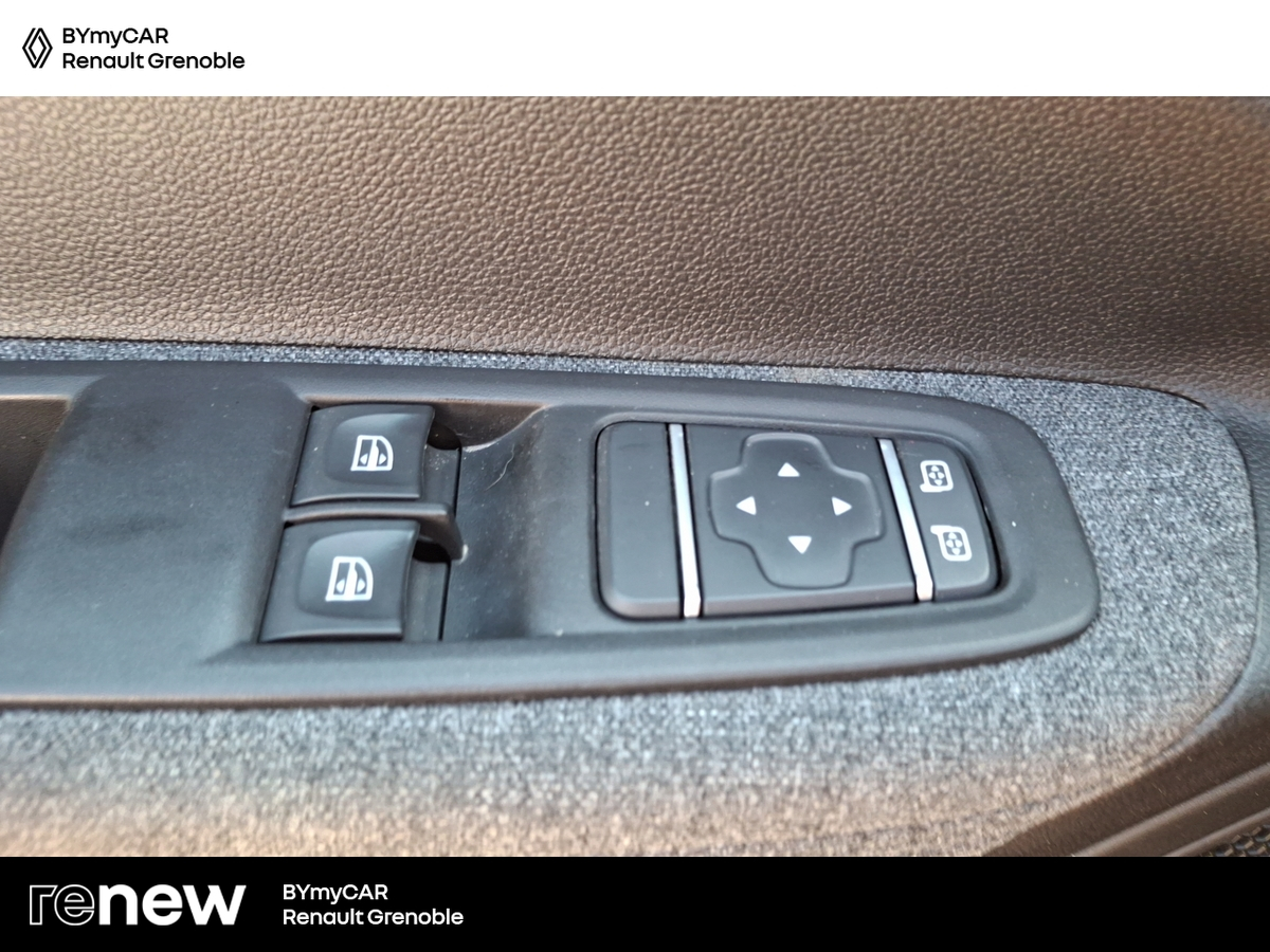 Renault Zoe R110 - 22B — photo 19