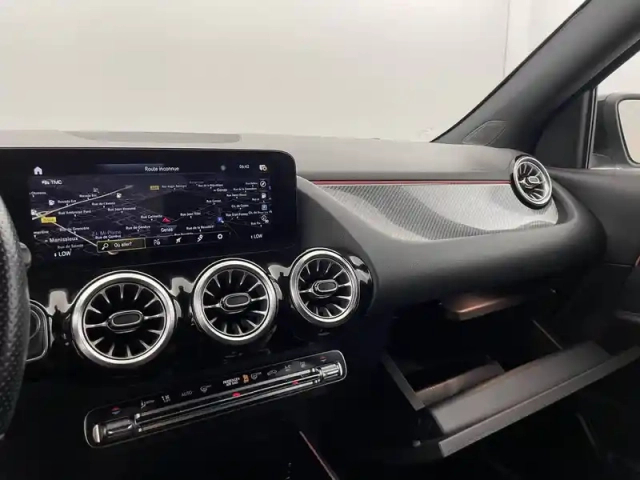 Mercedes Gla 250 e 8g-dct — photo 25
