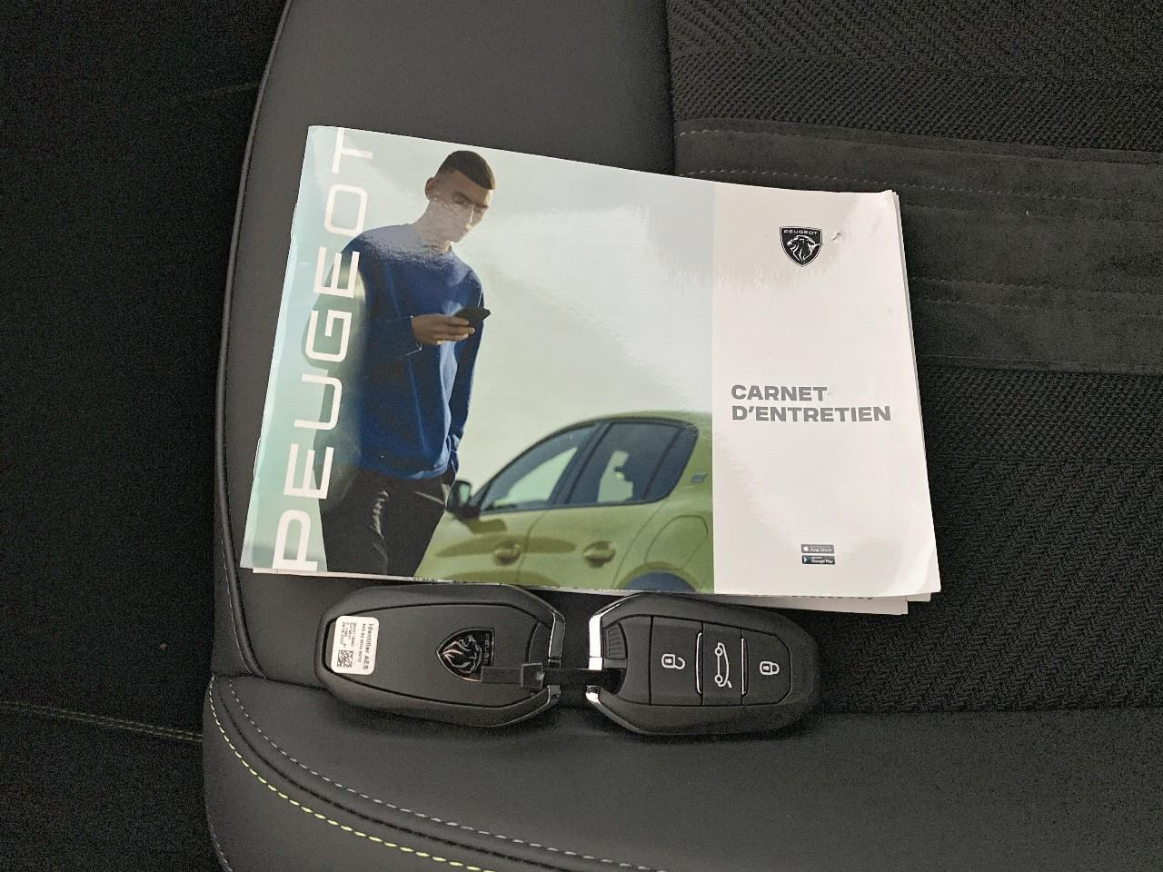 Peugeot 408 hybrid 145 e-dcs6 gt — photo 18