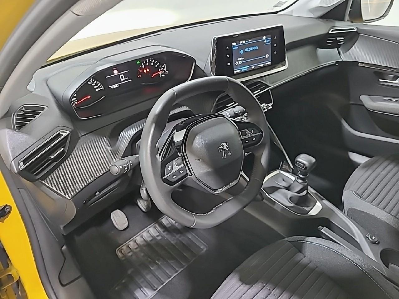 Peugeot 208 puretech 100 s&s bvm6 style — photo 9
