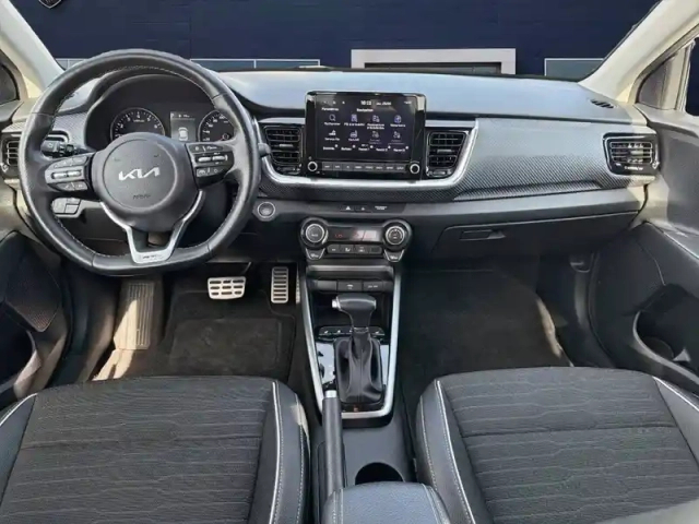 Kia Stonic 1.0 t-gdi 120 ch mhev dct7 — photo 13