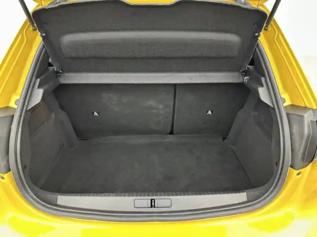 Peugeot 208 puretech 75 s&amp;s bvm5 — photo 32