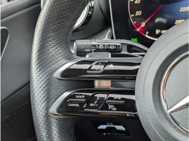 Mercedes Glc 400 e 4matic — photo 13