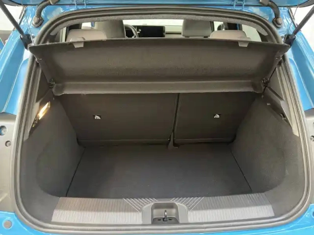 Nissan Micra electrique 52kwh 150ch — photo 11