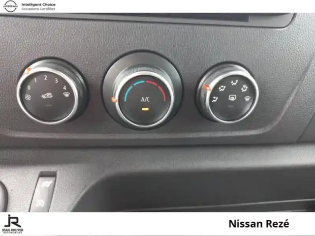 Nissan Interstar fg l2h2 3t3 2.3 dci 135ch n-connecta — photo 12