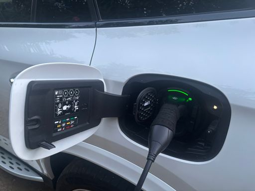 Mercedes Classe GLC 300 de 333 EQ Power 4Matic 9G-Tronic - AMG Line – 2023 – 39085 km – Hybride rechargeable – Boîte Automatique — photo 75