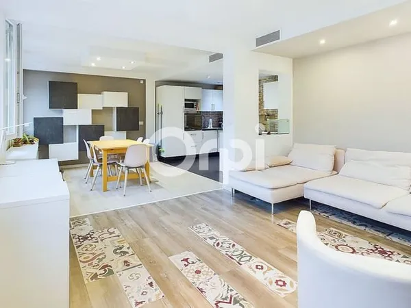 Appartement 3 pièces 85 m²