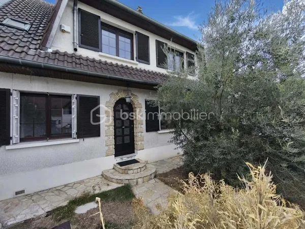 Maison 6 pièces 145 m²