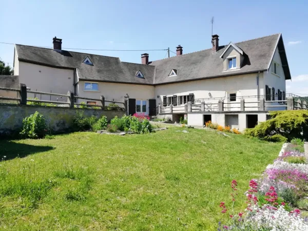Propriété 7 pièces 220 m²