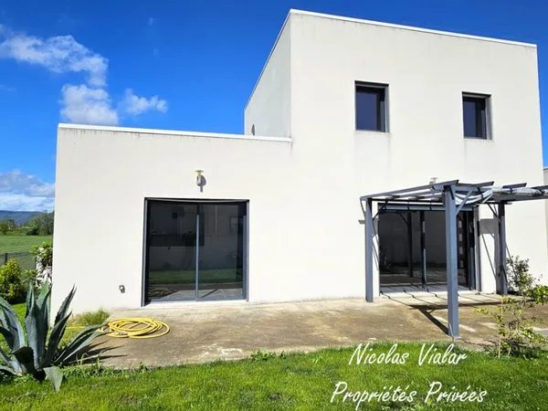 Maison à Montélimar de 115 m2 avec jardin et garage