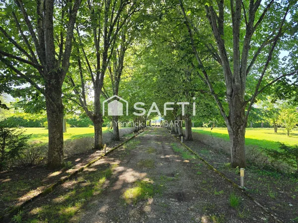 Propriété de caractère en pierre sur plus de 2 hectares avec potentiel de division - Castelnau-de-Lé
