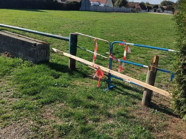Terrain 750 m²