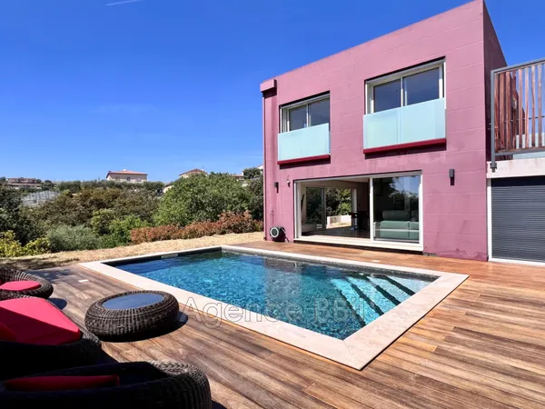 Vente villa 5 Pièce(s)