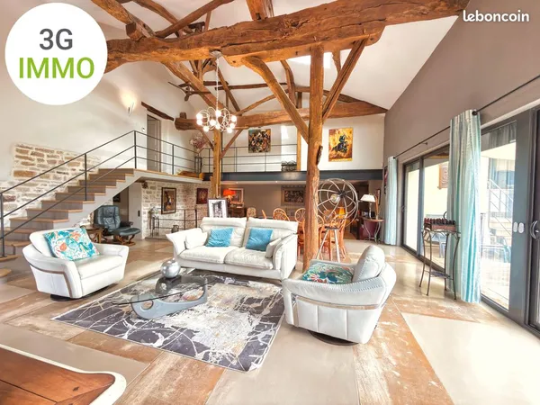 Ferme Rénovée 260m² | Pièce de vie 92m² | Vue dégagée