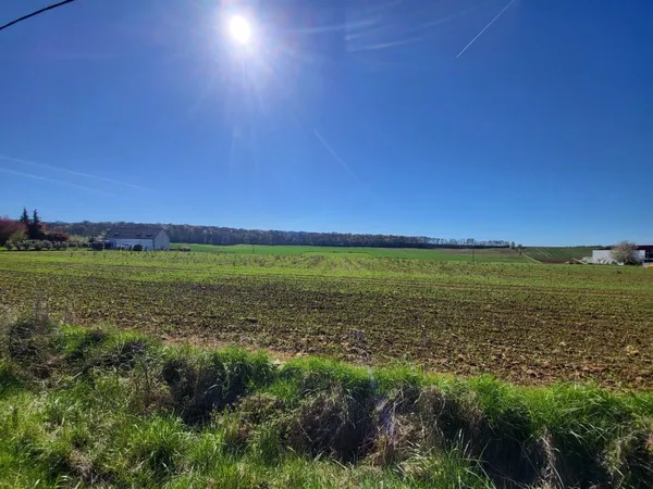 Terrain 1121 m²