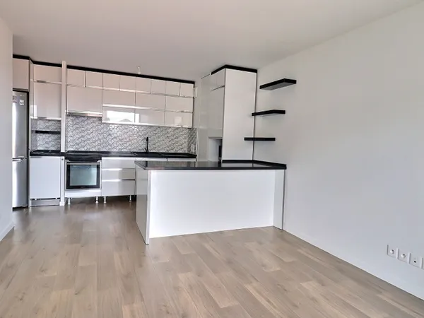 Appartement 4 pièces 81 m²