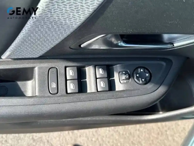 Citroën C4 puretech 130 s&amp;s eat8 — photo 12