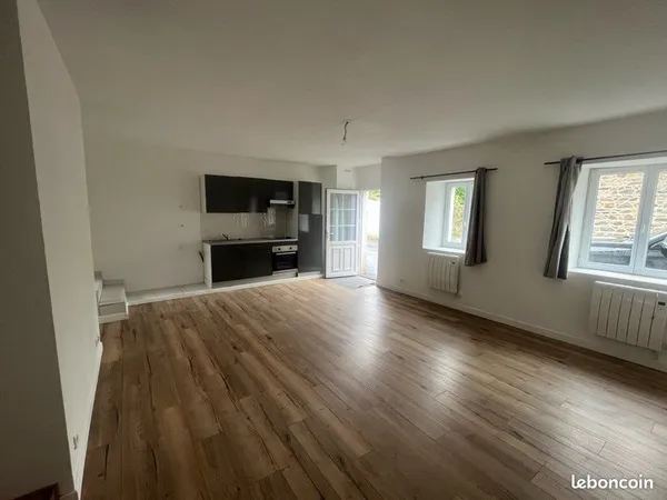 Appartement Location Saint-Clet 2p 45m² 600€