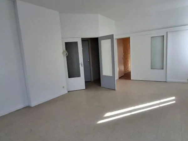 Appartement 2 pièces 61 m²