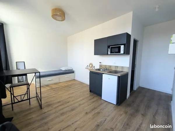 Studio 1 pièce 21 m²