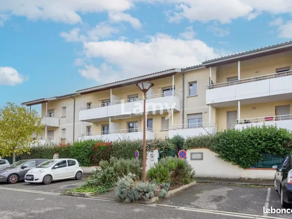 Parking 42 m²