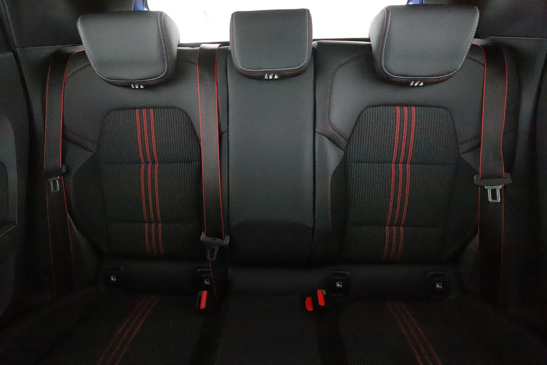 Renault Clio 1.3 TCe RS Line EDC — photo 14