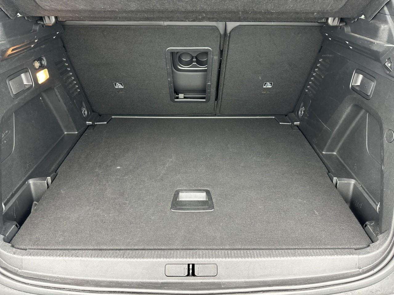 Peugeot 3008 puretech 130ch s&s eat8 allure pack — photo 6