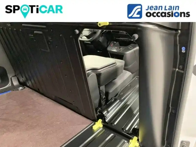Peugeot Partner fourgon xl 950 kg bluehdi 130 s&amp;s eat8 — photo 64