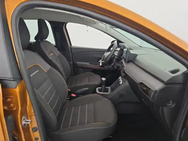 Dacia Sandero tce 90 — photo 32
