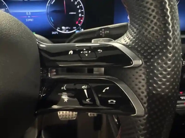 Mercedes Classe A 250 e amg line — photo 16
