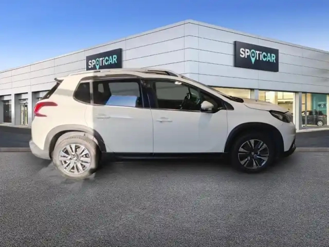 Peugeot 2008 puretech 110ch s&amp;s eat6 allure — photo 6
