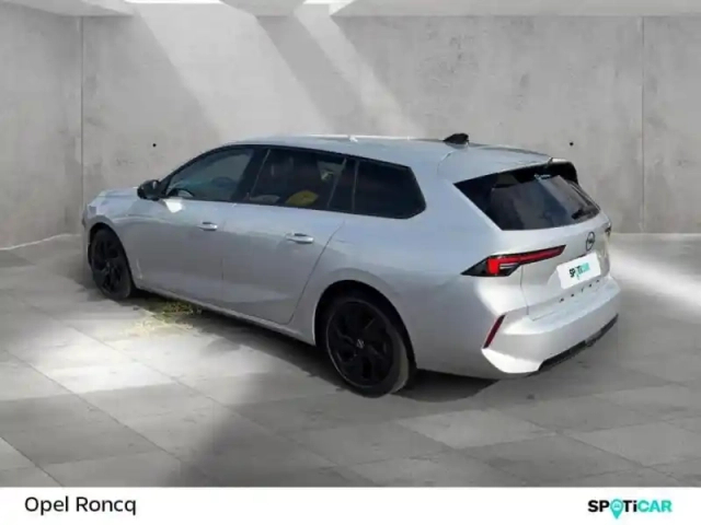 Opel Astra sports tourer 1.2 turbo 130ch gs bva8 — photo 7