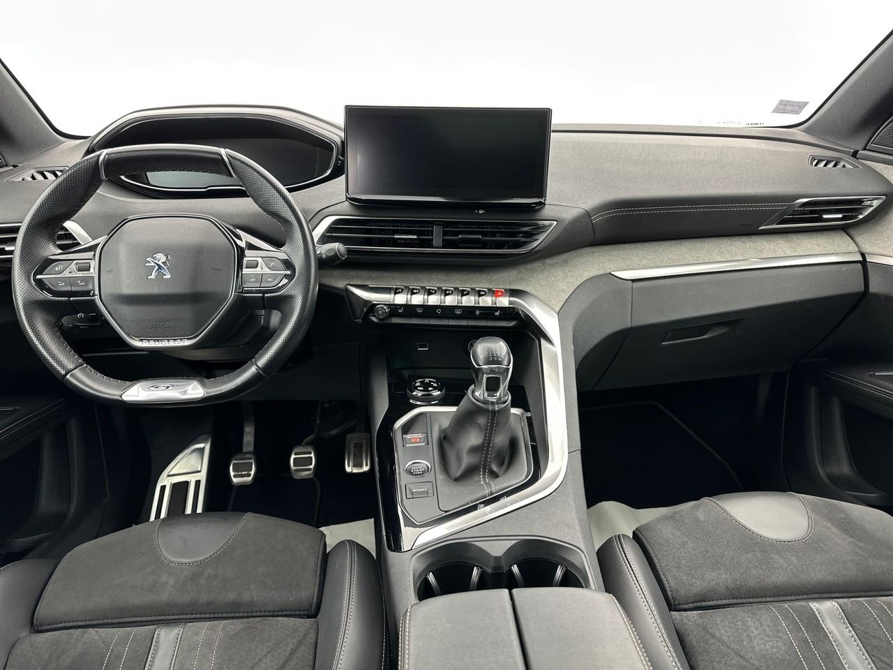 Peugeot 5008 puretech 130ch s&s bvm6 gt — photo 11