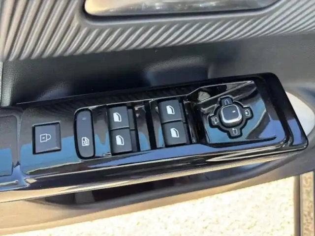 Citroën C5 Aircross electrique 210ch autonomie confort max — photo 12