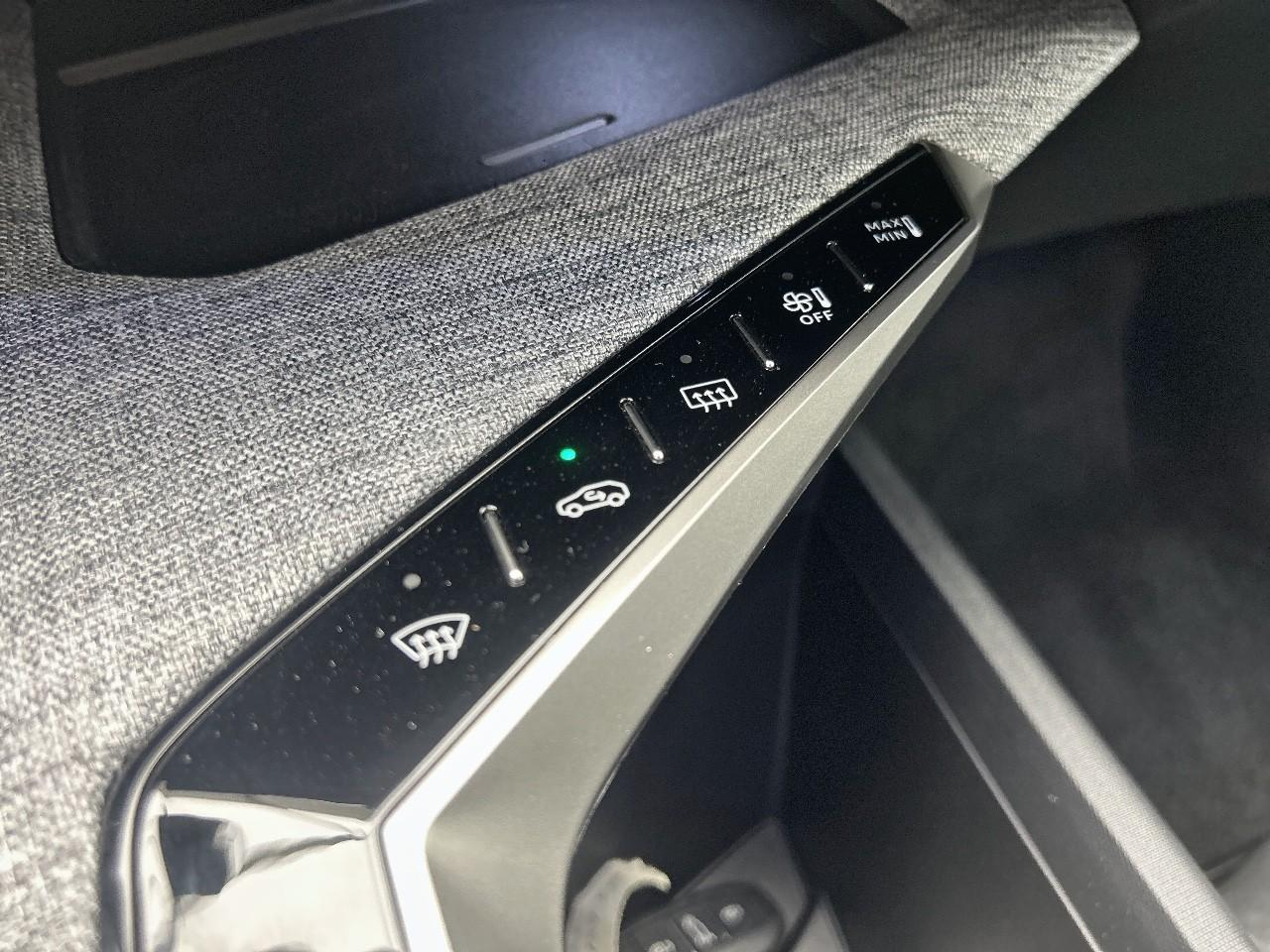 Peugeot 3008 hybrid 145 e-dcs6 allure — photo 19