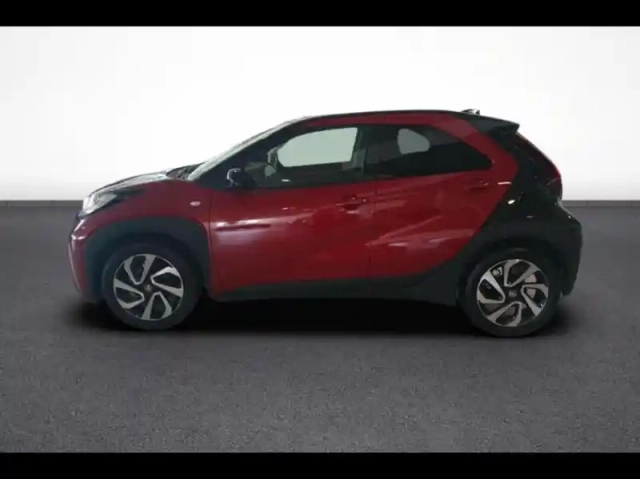 Toyota Aygo x 1.0 vvt-i 72ch design my24 — photo 3