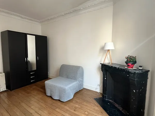 Loue appartement 13m² Paris 15ème - Chambre pour colocation quartier Convention