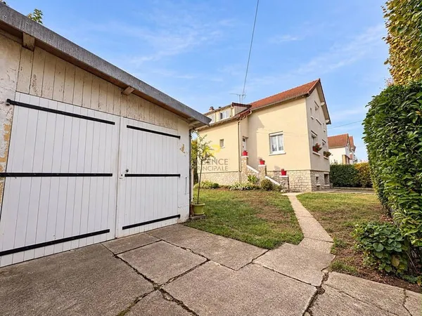 Maison 6 pièces 111 m²