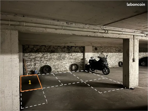 Parking 2 roues sécurisé avec ancrage