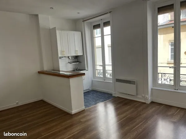 Studio 1 pièce 34 m²