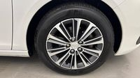 Peugeot 308 1.5 BlueHDi 130ch S&S Allure Pack — photo 20