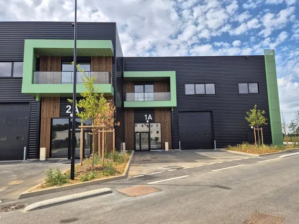 Entrepôt 3479 m²