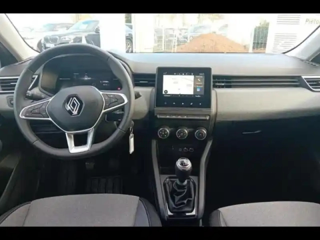 Renault Clio 1.5 blue dci 100ch evolution — photo 3