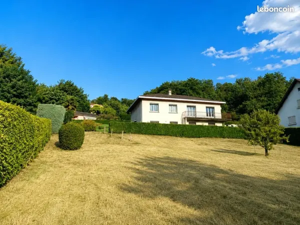 Maison 4 pièces 147 m²