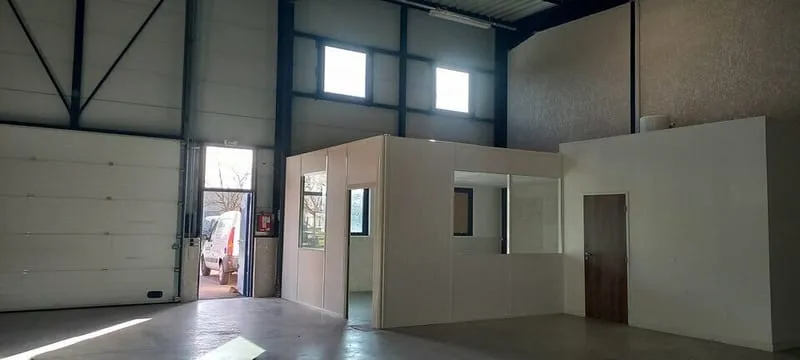 Photo 3