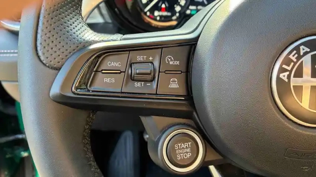 Alfa Romeo Tonale 1.3 ibrida plug-in 280ch at6 e-q4 — photo 54